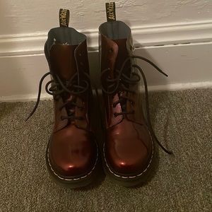 New without original box. Never worn.